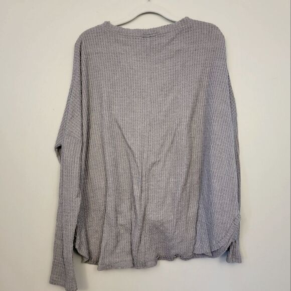 UO Waffle Thermal Top  - Picture 5 of 5